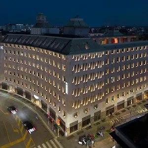 Radisson Collection Hotel, Santa Sofia ***** מילאנו