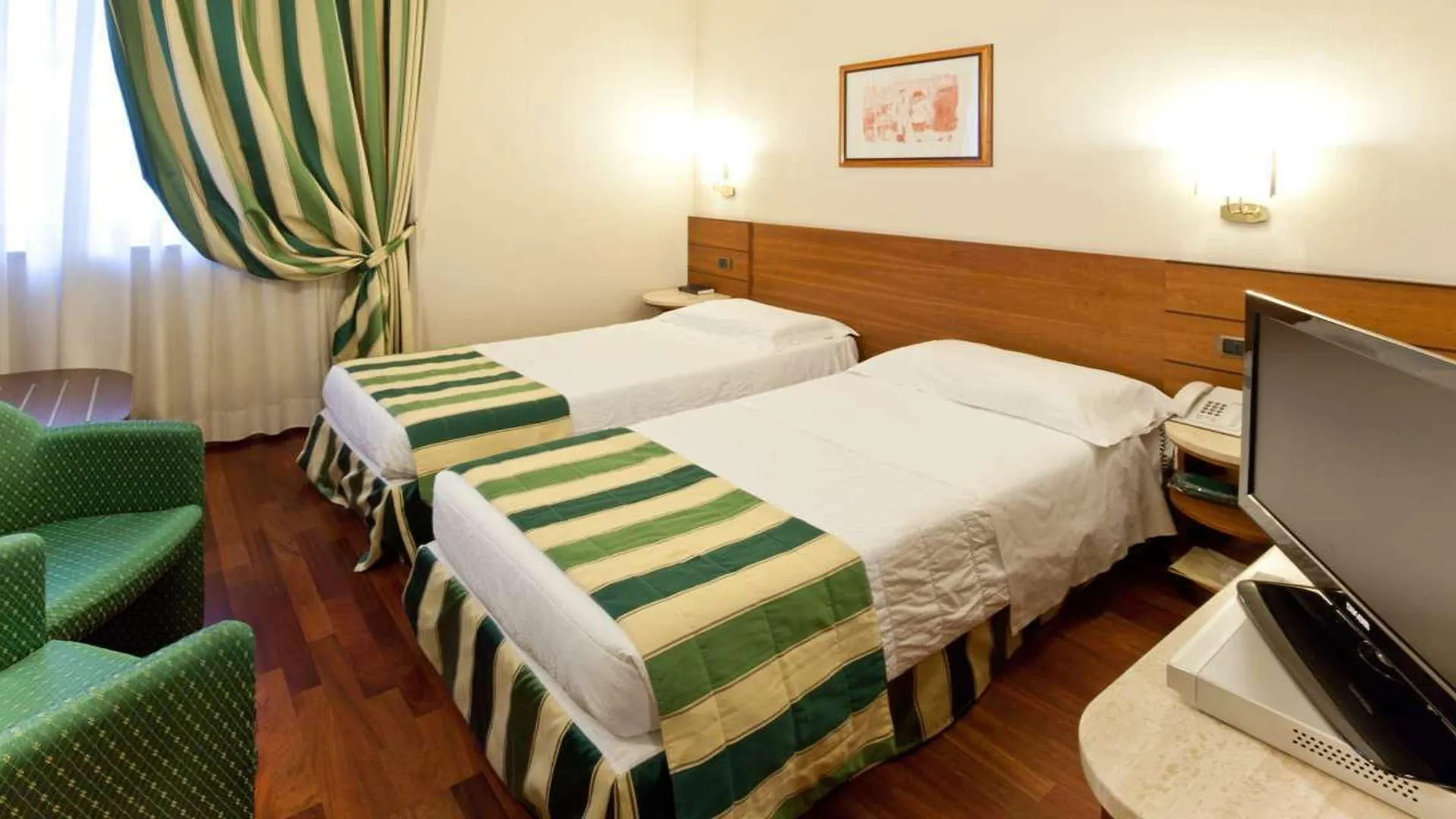 Hotel Mirage Sure Hotel Collection By Best Western Милан