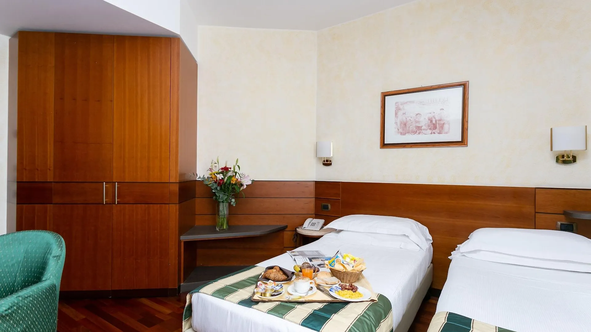 Hotel Mirage Sure Hotel Collection By Best Western Милан