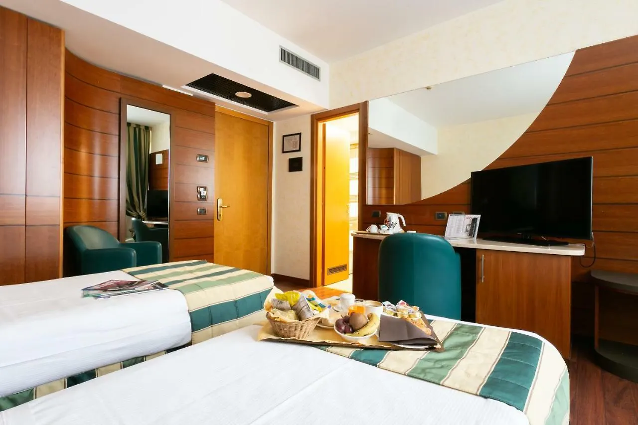 Hotel Mirage Sure Hotel Collection By Best Western Милан Италия
