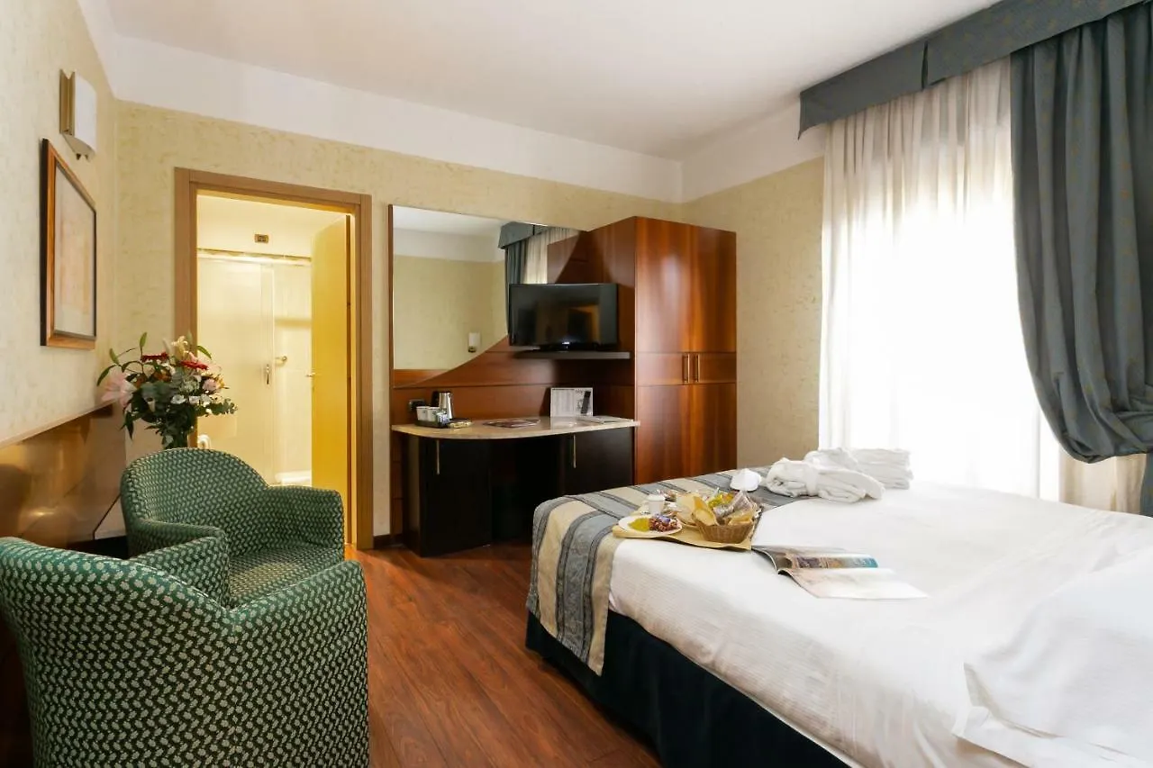 Hotel Mirage Sure Hotel Collection By Best Western Милан